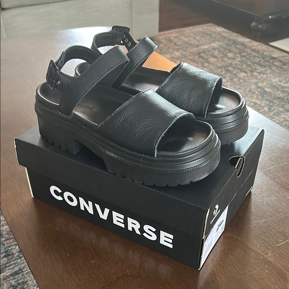 Converse Chuck Taylor All Star Lugged Heel Sandal